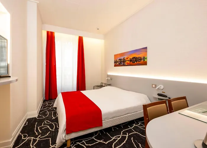 公馆酒店 3* 里昂